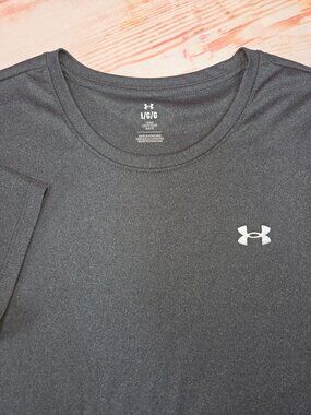 Under Armour Womens Loose Gray Active T-Shirt Large